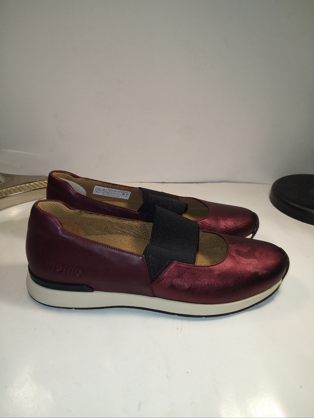 Vionic Cadee Camo Mary Jane Slip On Shoes Women’s sz 9.5